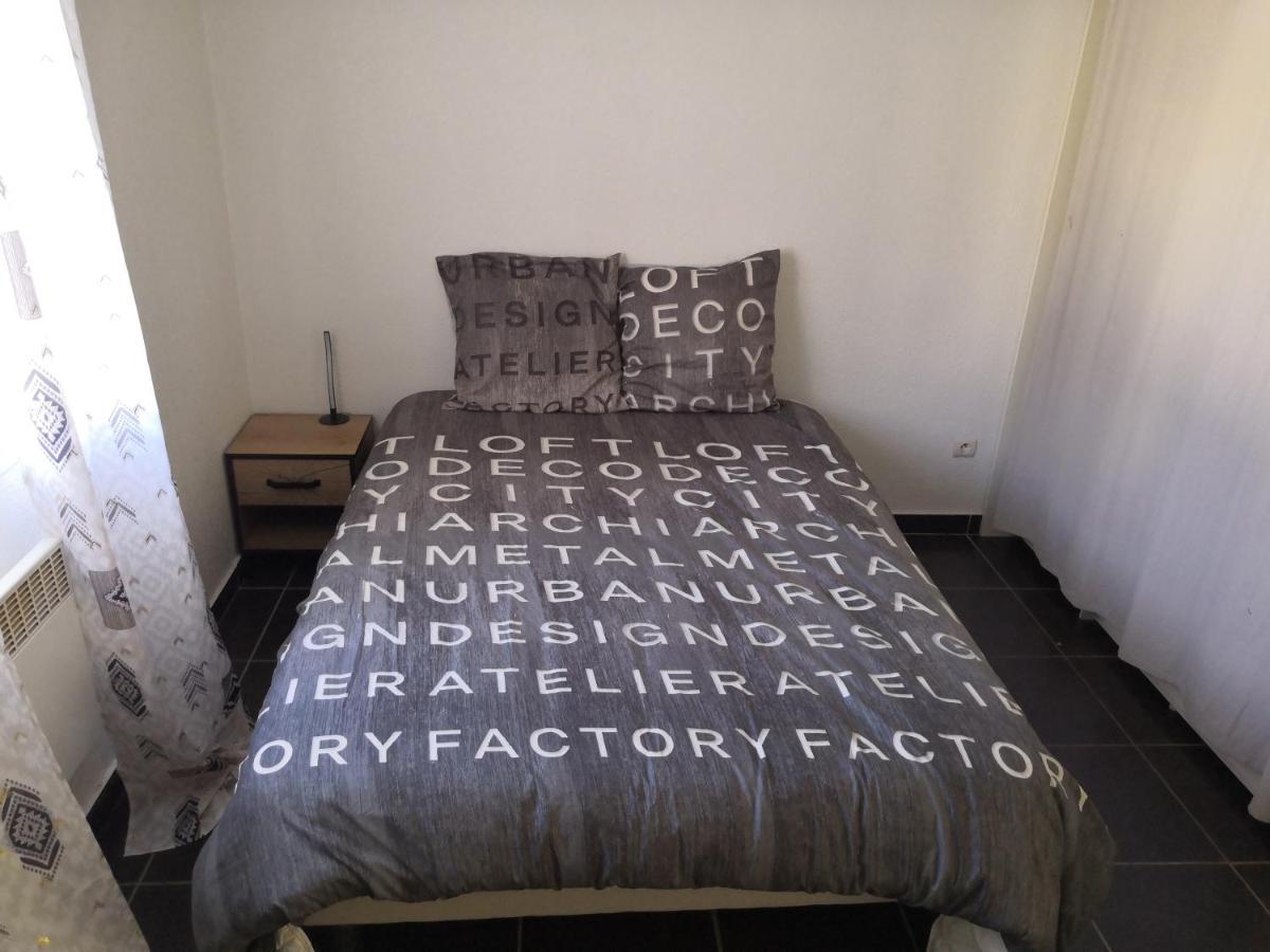 spacieux, top lit, hôte réactif, proche montagne mer, lumineux, bien équipé, agréable, chambre, micro maison et maison, bien regarder Perpinhã Exterior foto