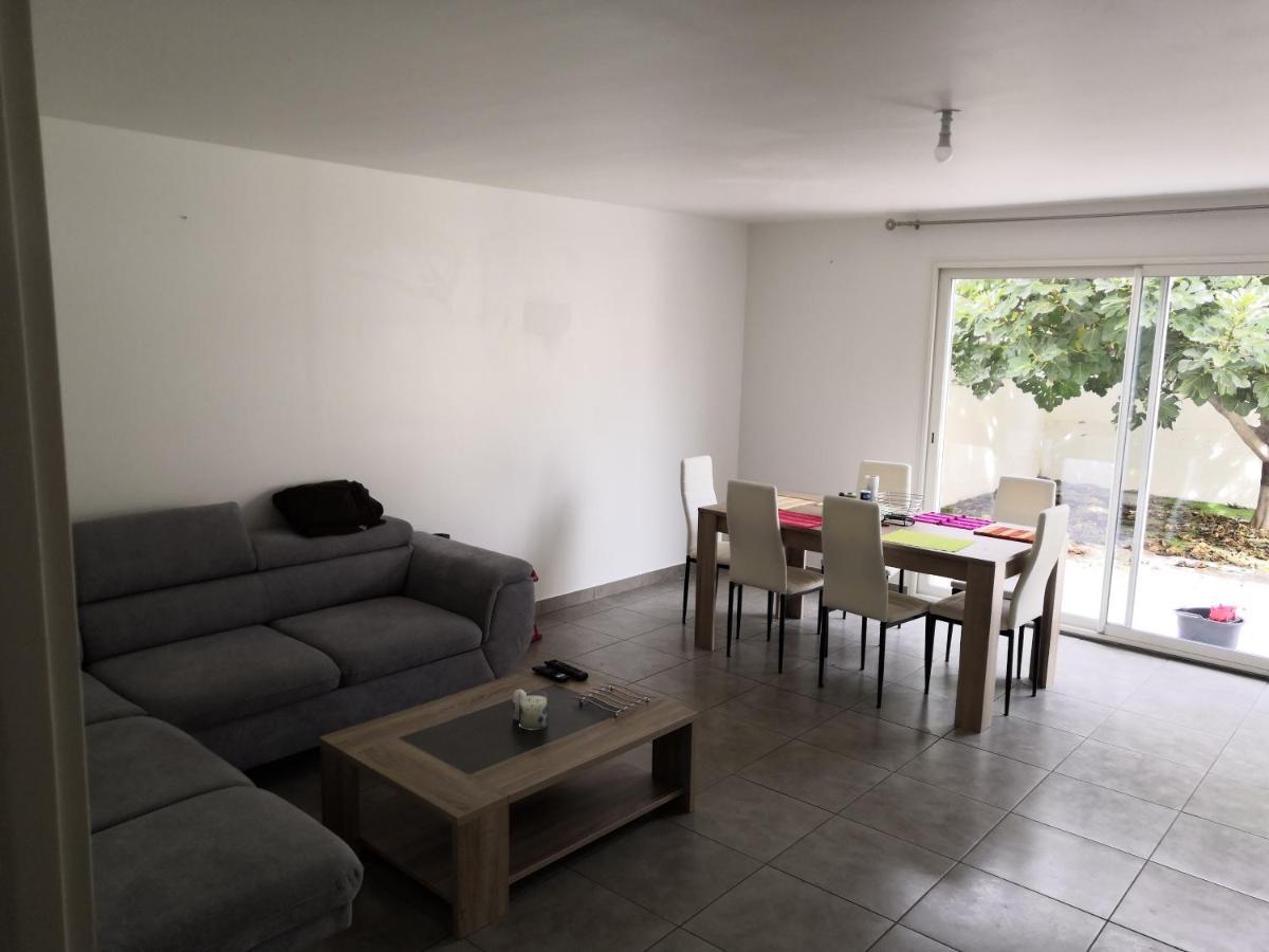 spacieux, top lit, hôte réactif, proche montagne mer, lumineux, bien équipé, agréable, chambre, micro maison et maison, bien regarder Perpinhã Exterior foto