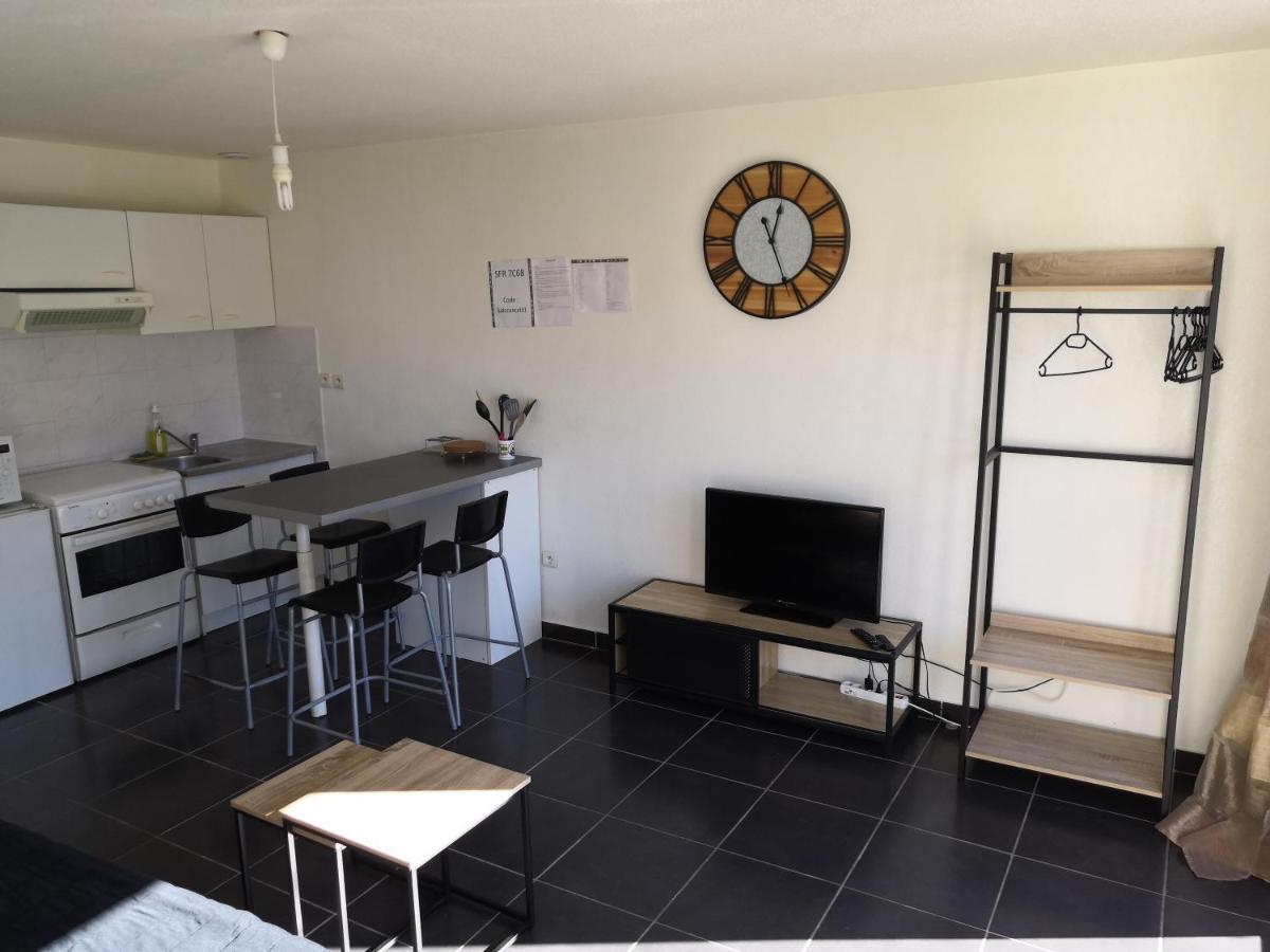 spacieux, top lit, hôte réactif, proche montagne mer, lumineux, bien équipé, agréable, chambre, micro maison et maison, bien regarder Perpinhã Exterior foto