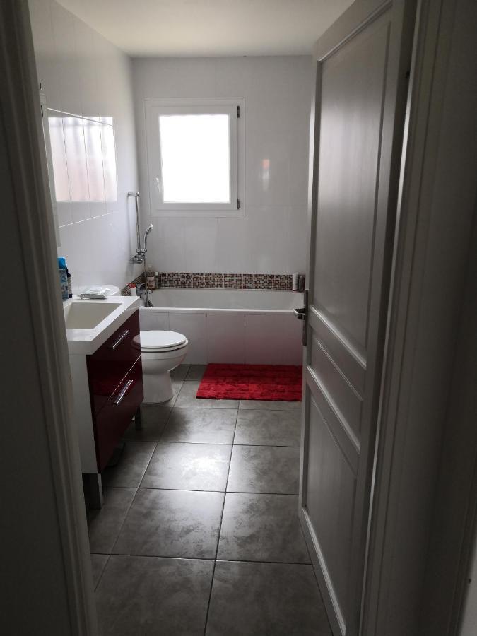 spacieux, top lit, hôte réactif, proche montagne mer, lumineux, bien équipé, agréable, chambre, micro maison et maison, bien regarder Perpinhã Exterior foto